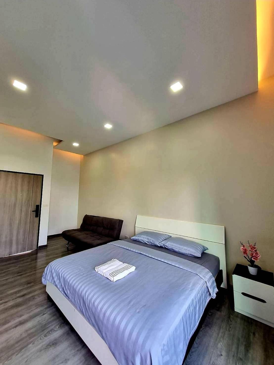 Aqua Residences อควา เรสซิเดนซ์ ห้องพักใหม่ให้เช่า ติดรถไฟฟ้าสถานีวุฒากาศ Bangkok Exterior foto